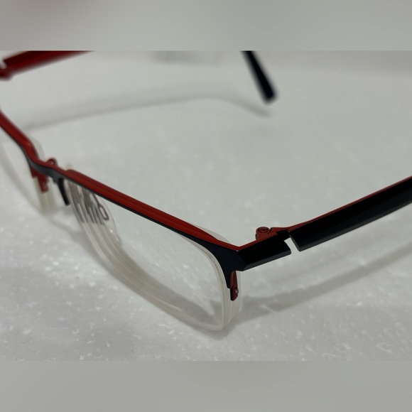 Ad-lib Designed in France Titanium Eyewear - Picture 9 of 15